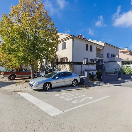 Alba-2 By Interhome *